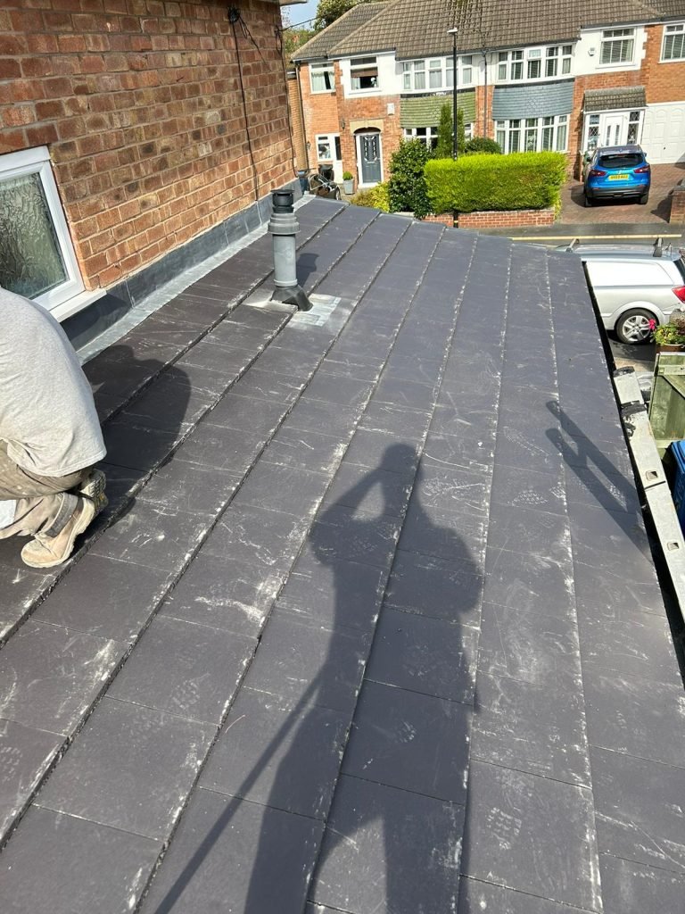expert roofing contractors in altrincham